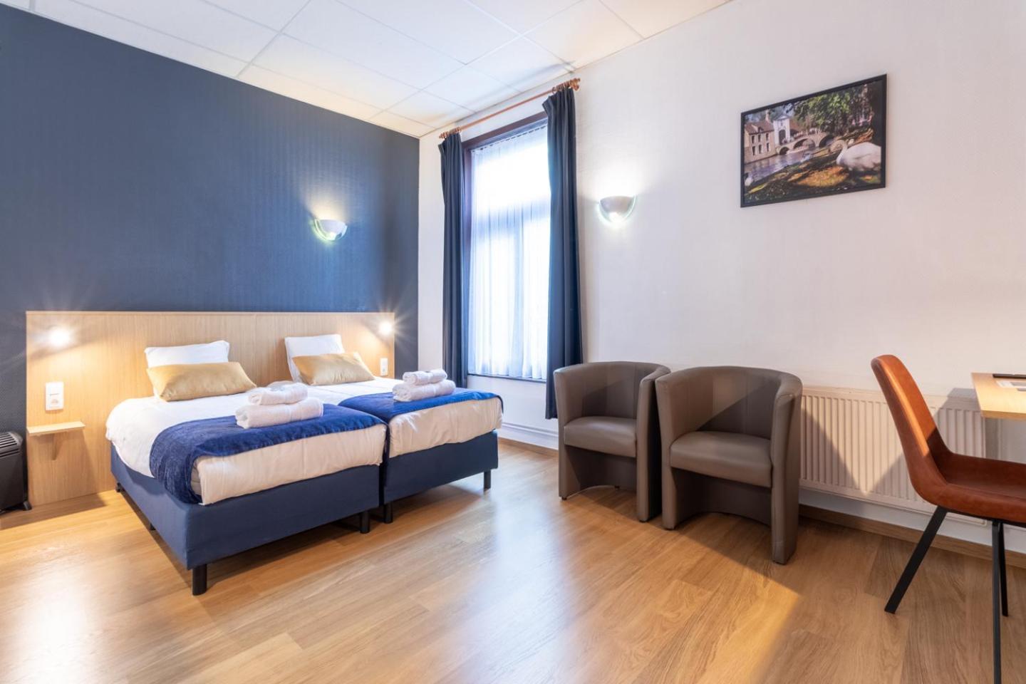 Hotel Montovani Брюгге Экстерьер фото